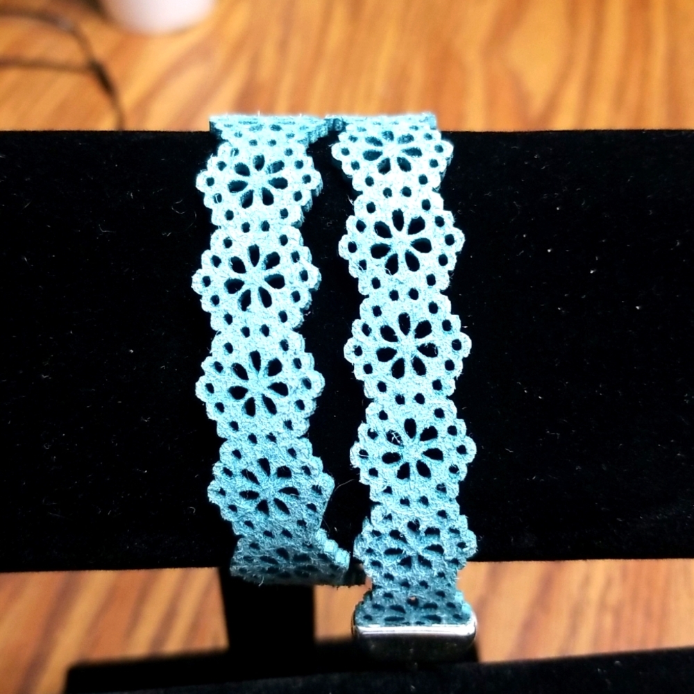 Premier Designs Aruba bracelet